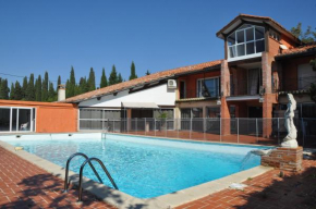 Hotels in Montgaillard-Lauragais